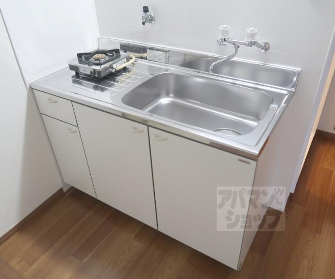 【ヌヴェールハイツ】