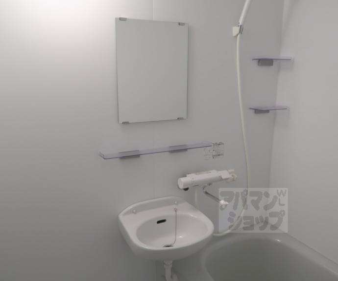 【ヌヴェールハイツ】