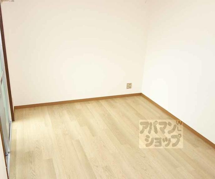 【ロイヤルパレス】間取