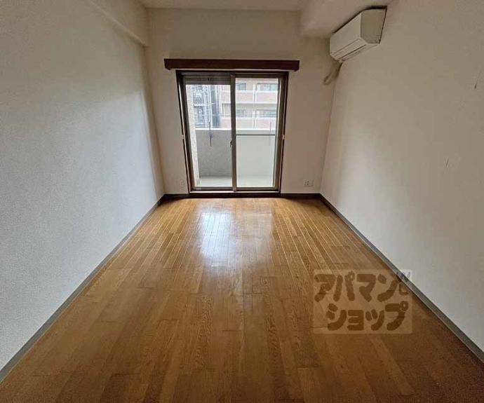 【ベラジオ烏丸三条】間取