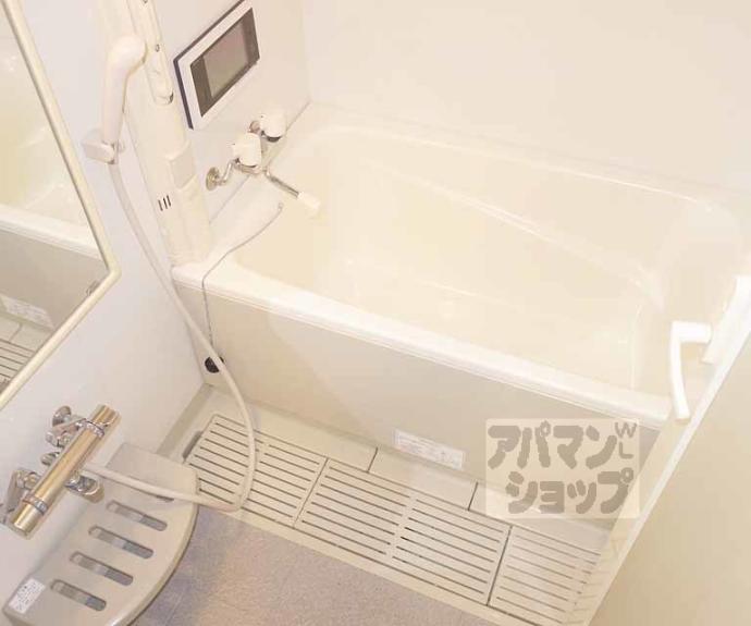 【Ｇｒａｎｄ　Ｅ’ｔｅｒｎａ京都】間取