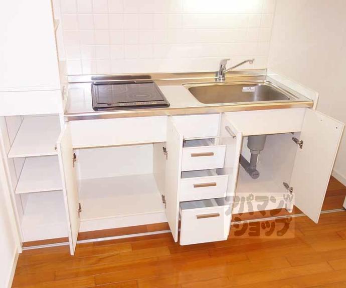 【Ｇｒａｎｄ　Ｅ’ｔｅｒｎａ京都】間取