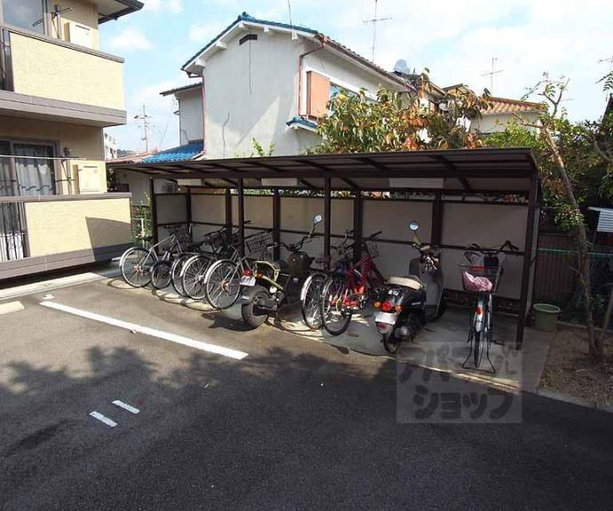 【ウエストビレッジ桃山】間取