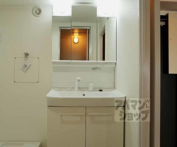 【京都ロジュマン島町Ａ棟】間取