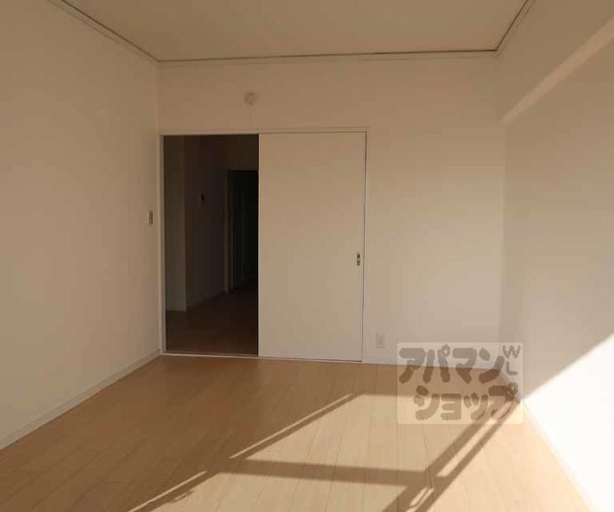 【京都ロジュマン島町Ａ棟】間取