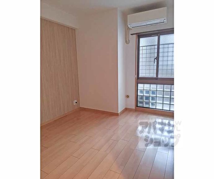 【グランドメゾン伏見桃山】間取