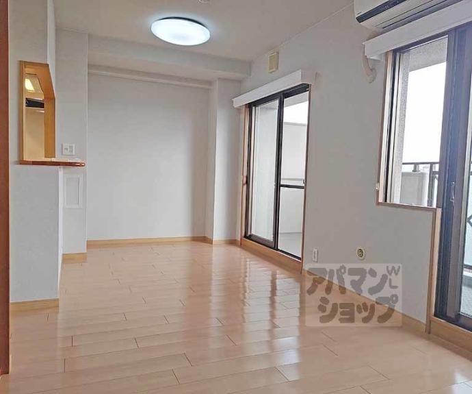 【グランドメゾン伏見桃山】間取