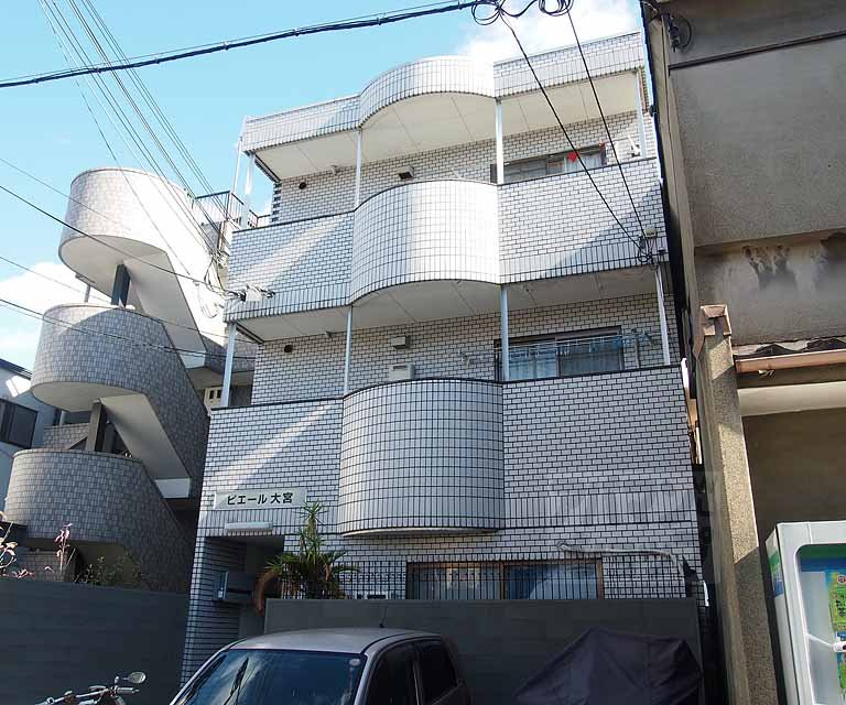 ピエール大宮