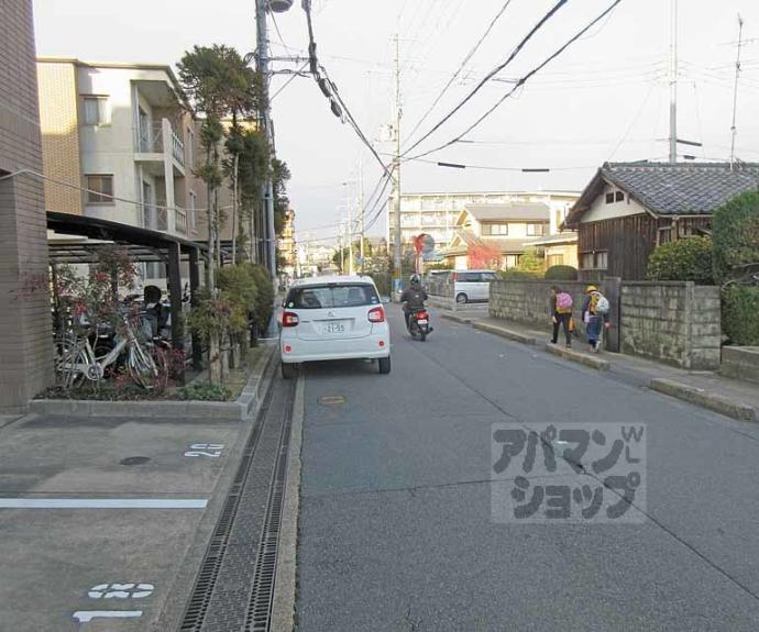 【ハウス・エバー・グリーン】間取