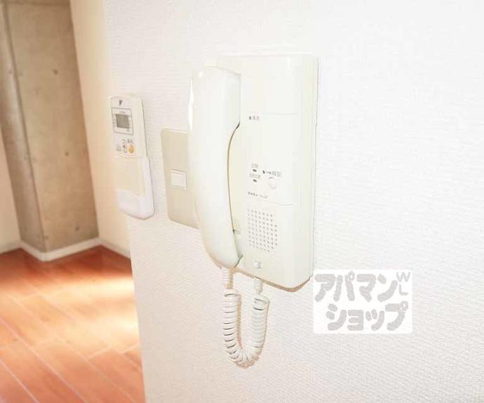 【ホワイトスクエア】間取
