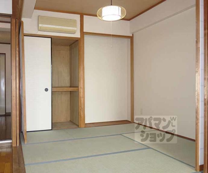 【デルフィ西大路】間取