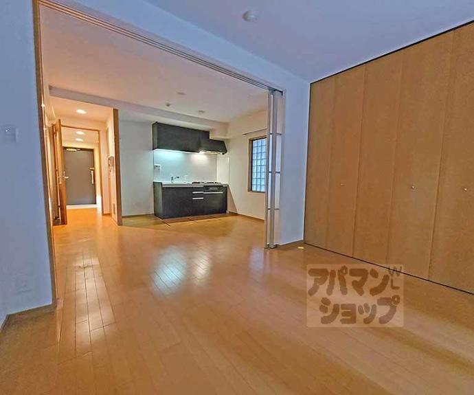 【リーガル京都東本願寺前】間取