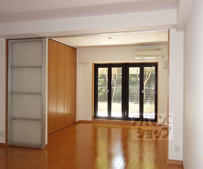 【リーガル京都東本願寺前】間取