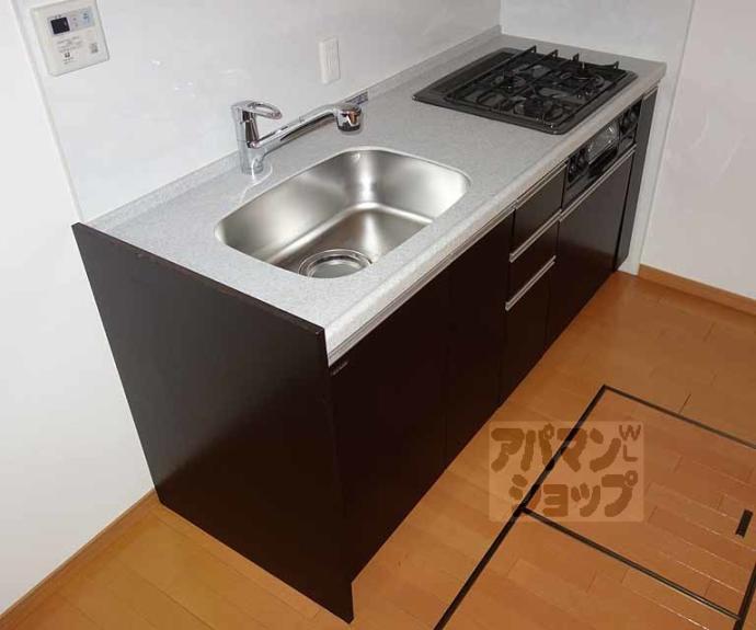 【リーガル京都東本願寺前】間取