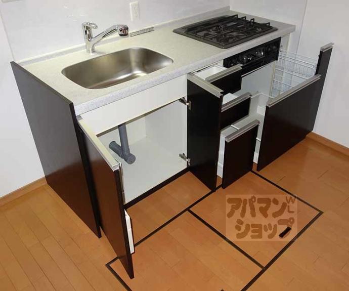 【リーガル京都東本願寺前】間取