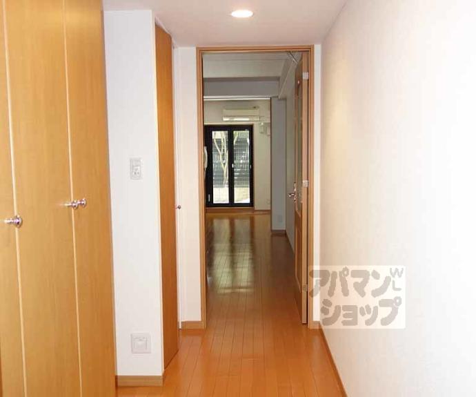 【リーガル京都東本願寺前】間取