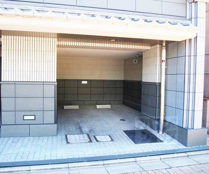 【リーガル京都東本願寺前】間取
