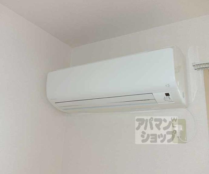 【アドラブール岩井】間取