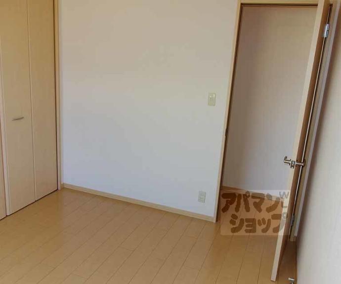 【アドラブール岩井】間取