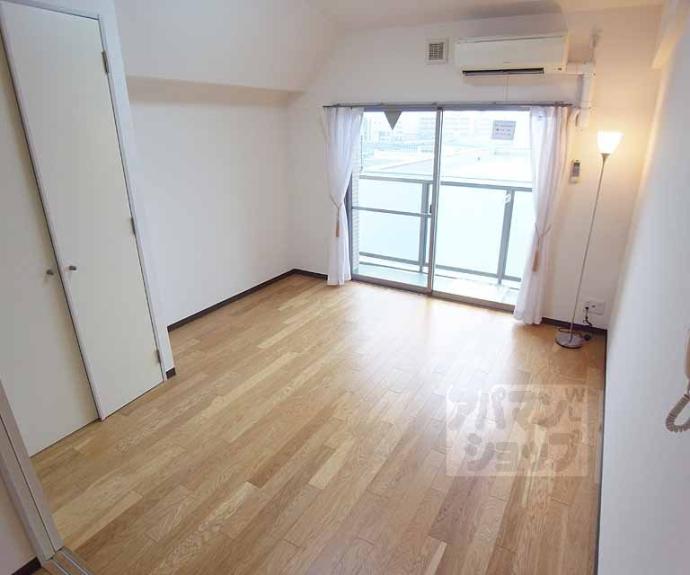 【フレシールＴＨＨ】間取