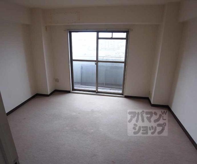 【サンセリテ伏見】間取