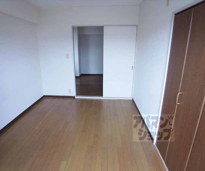 【サンセリテ伏見】間取