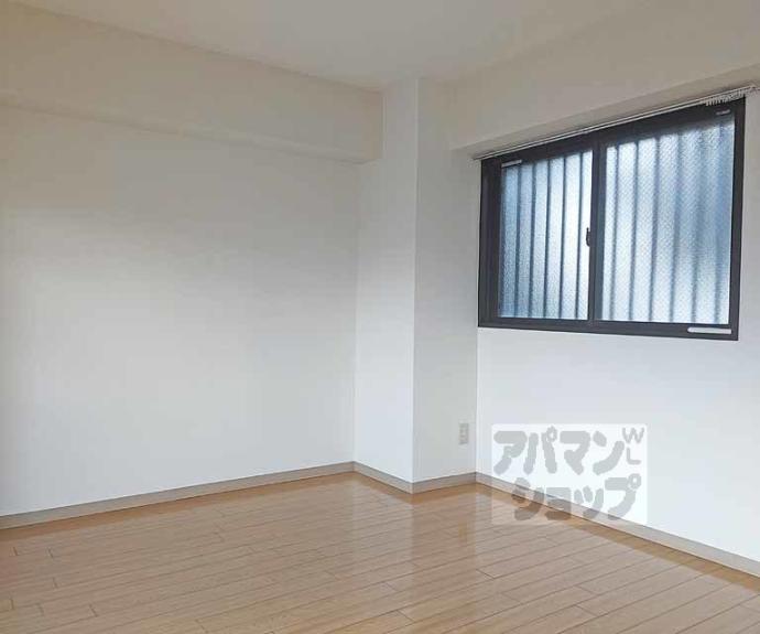 【カンタル中書島】間取