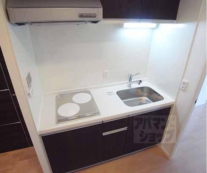 【ソレイユ深草】間取