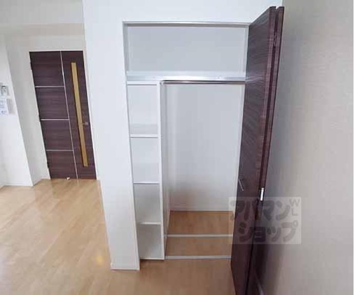 【ソレイユ深草】間取