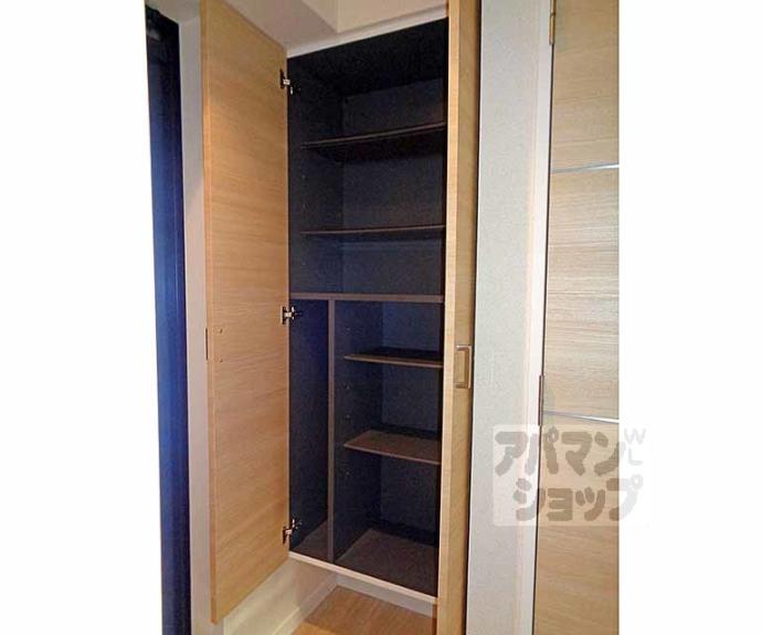 【ソレイユ深草】間取