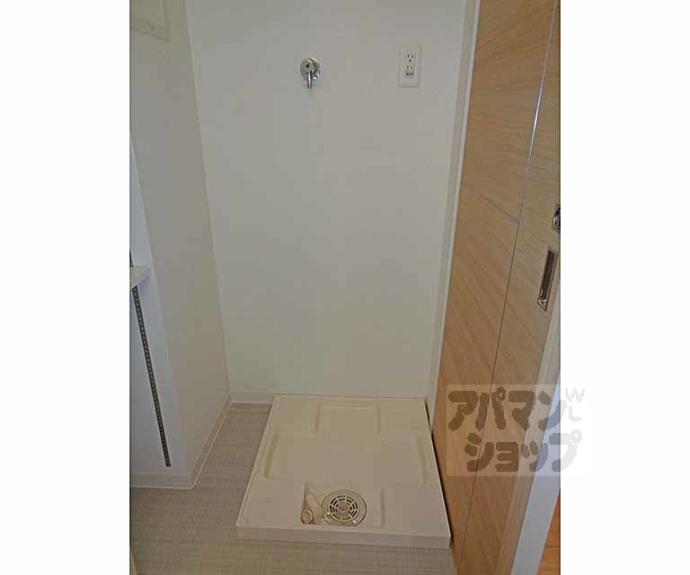 【ソレイユ深草】間取