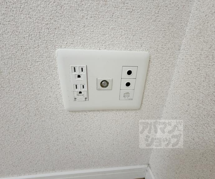 【ソレイユ深草】間取