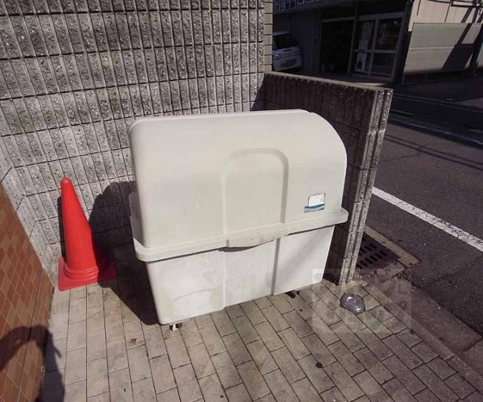 【ＨＩＲＯ　ＭＯＭＯＹＡＭＡ】間取
