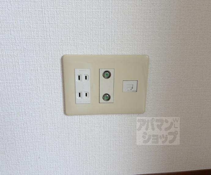 【ＨＩＲＯ　ＭＯＭＯＹＡＭＡ】間取