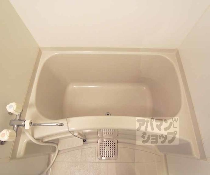 【ＨＩＲＯ　ＭＯＭＯＹＡＭＡ】間取