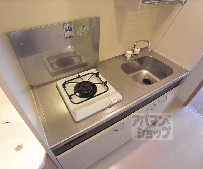 【ＨＩＲＯ　ＭＯＭＯＹＡＭＡ】間取