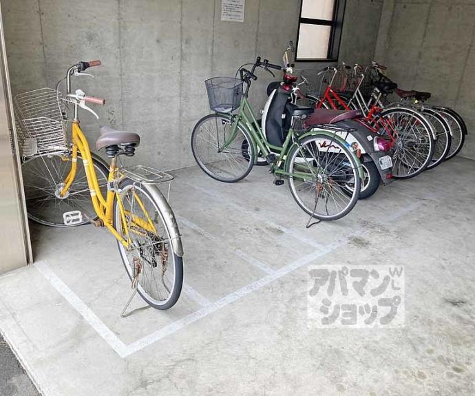【向島本丸町マンション】間取