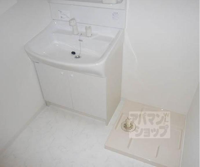 【ノースサイド西大路】間取