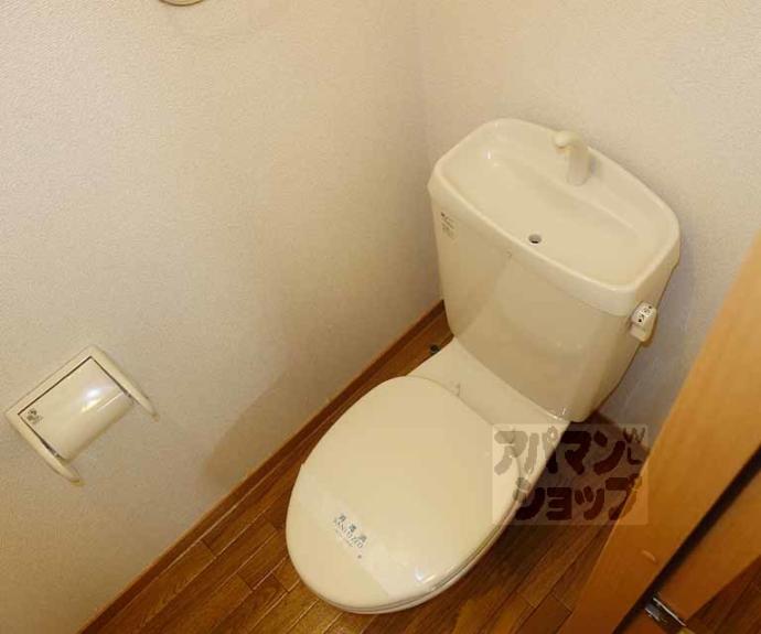 【ヴィラカンファーツリー】間取