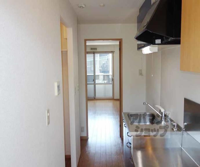 【ヴィラカンファーツリー】間取