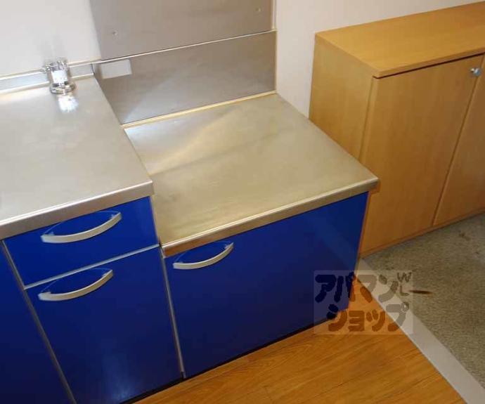 【ヴィラカンファーツリー】間取