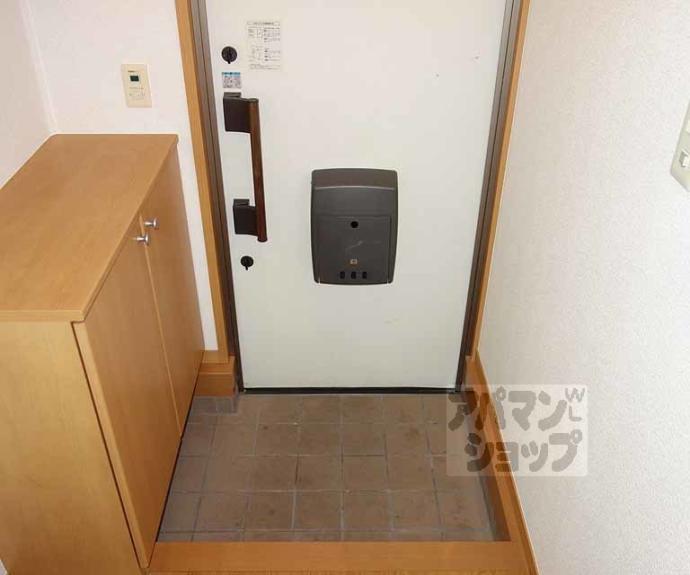 【ヴィラカンファーツリー】間取