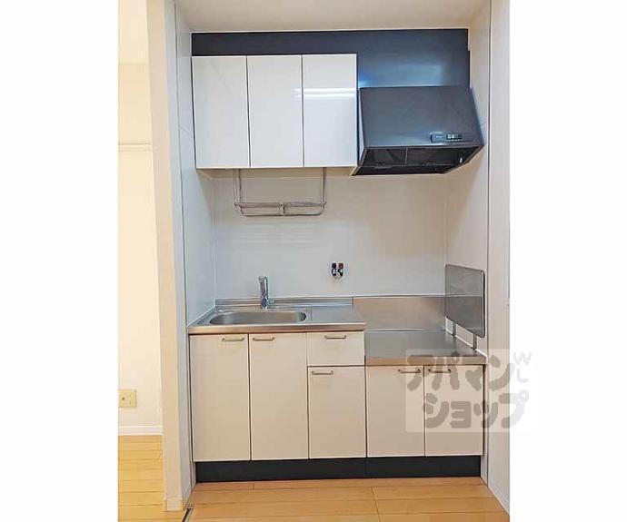 【プチ・シャトー伏見】間取