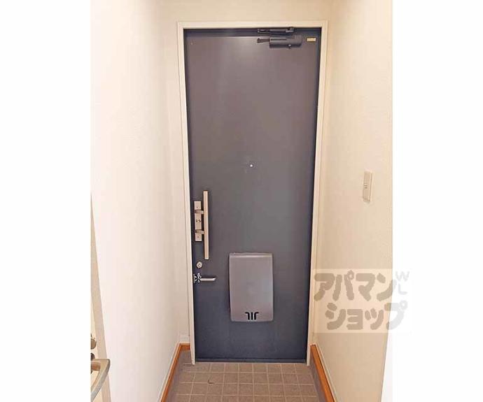 【プチ・シャトー伏見】間取