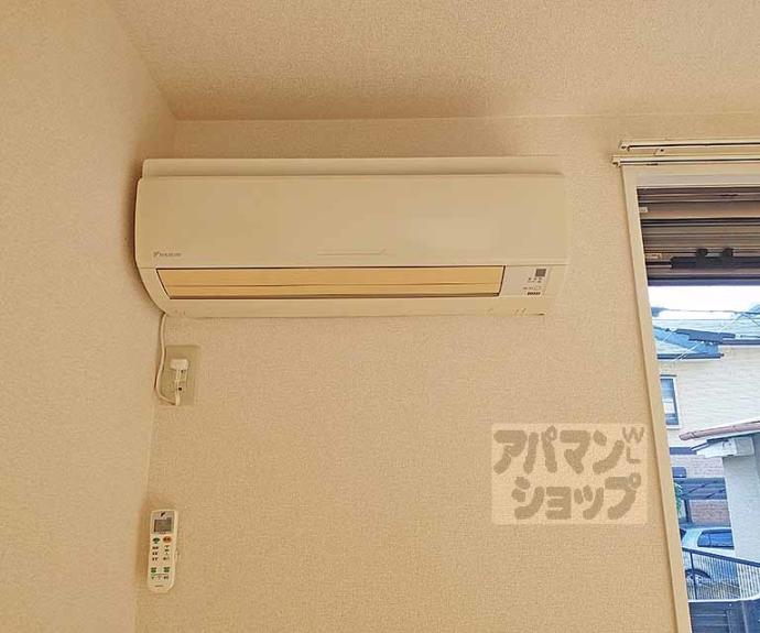 【プチ・シャトー伏見】間取