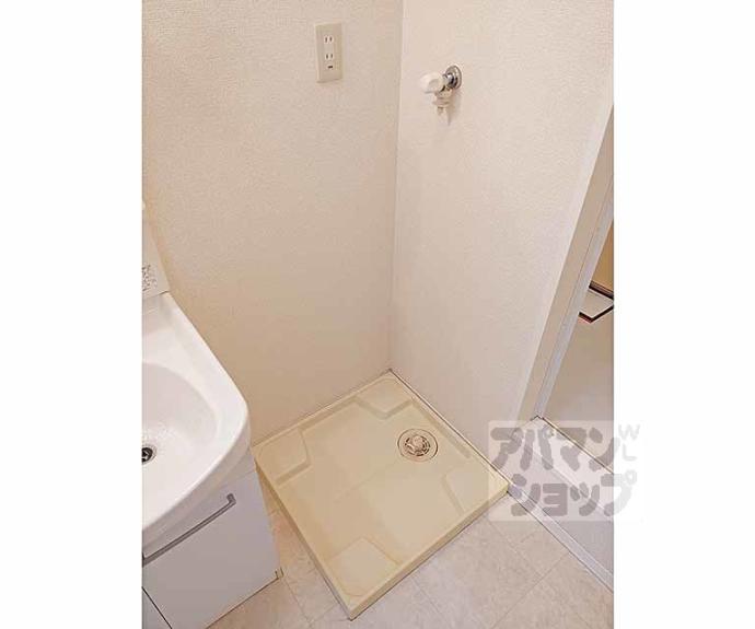 【プチ・シャトー伏見】間取