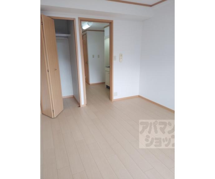 【グランツェントＢ】間取