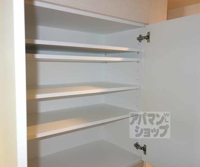 【プラネシア星の子山科三条】間取