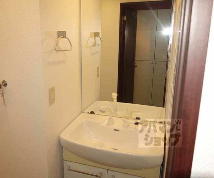 【プラネシア星の子山科三条】間取