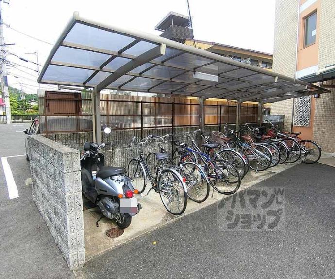 【ワイズコート御陵】間取